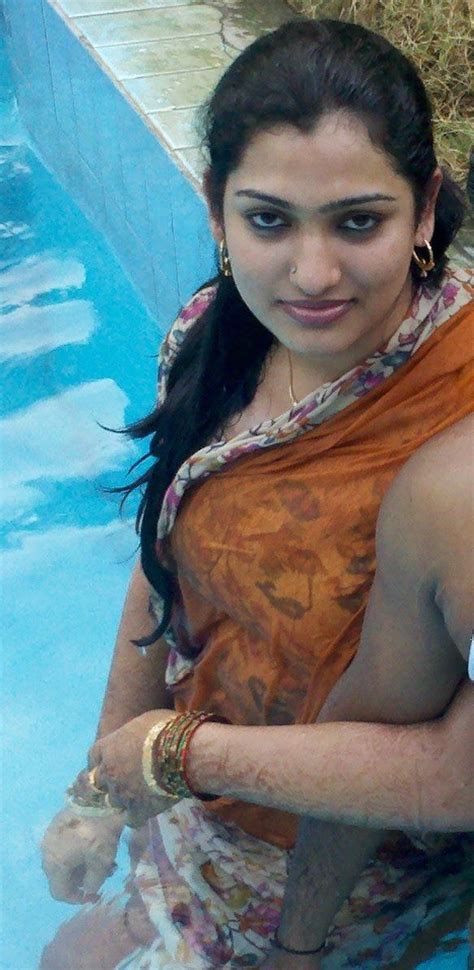 desi porn pics|Desi Nude Girls & Women Porn Pics